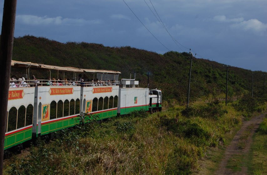 St. Kitts Scenic Railway, Circumnavigates Saint Kitts, Saint Kitts & Nevis